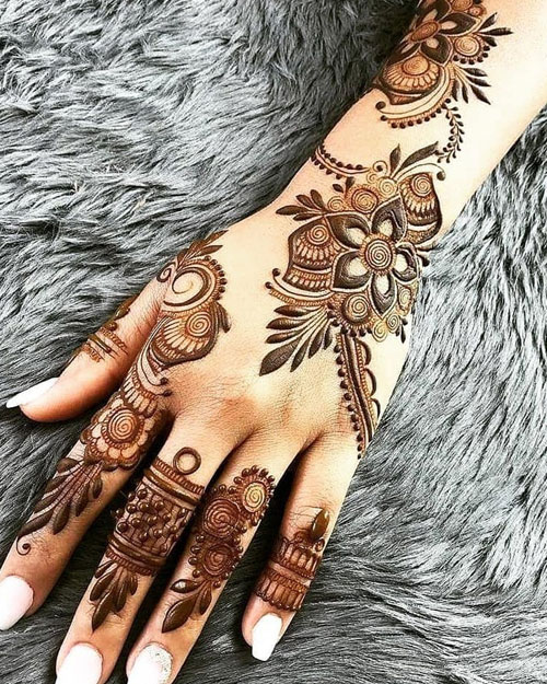 Mughlai Mehandi Design